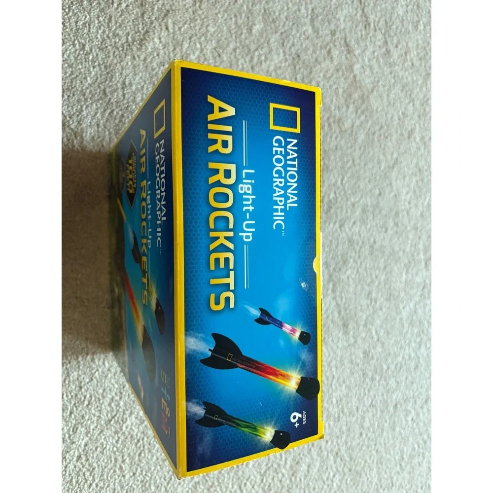 National Geographic Light-Up Air Rockets STEM Kit 3 Rockets Launch Base Ages 6+